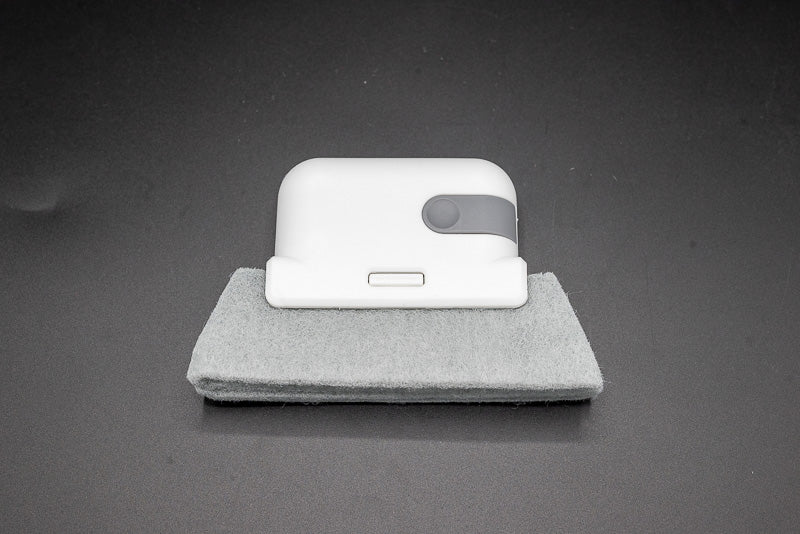 Brosse de nettoyage rainures fenêtres - Les tresors de PAQ