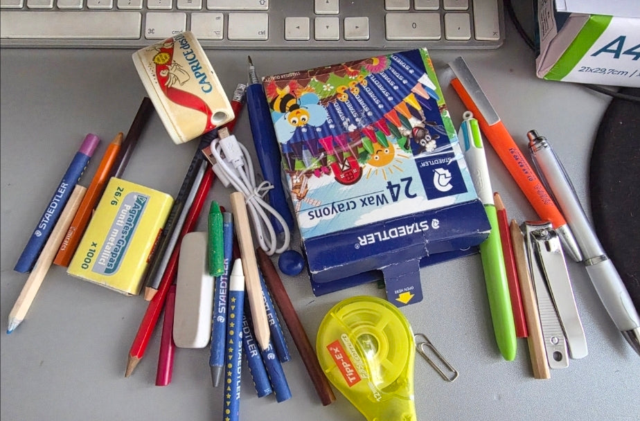 Tiroir sous bureau – Rangement discret